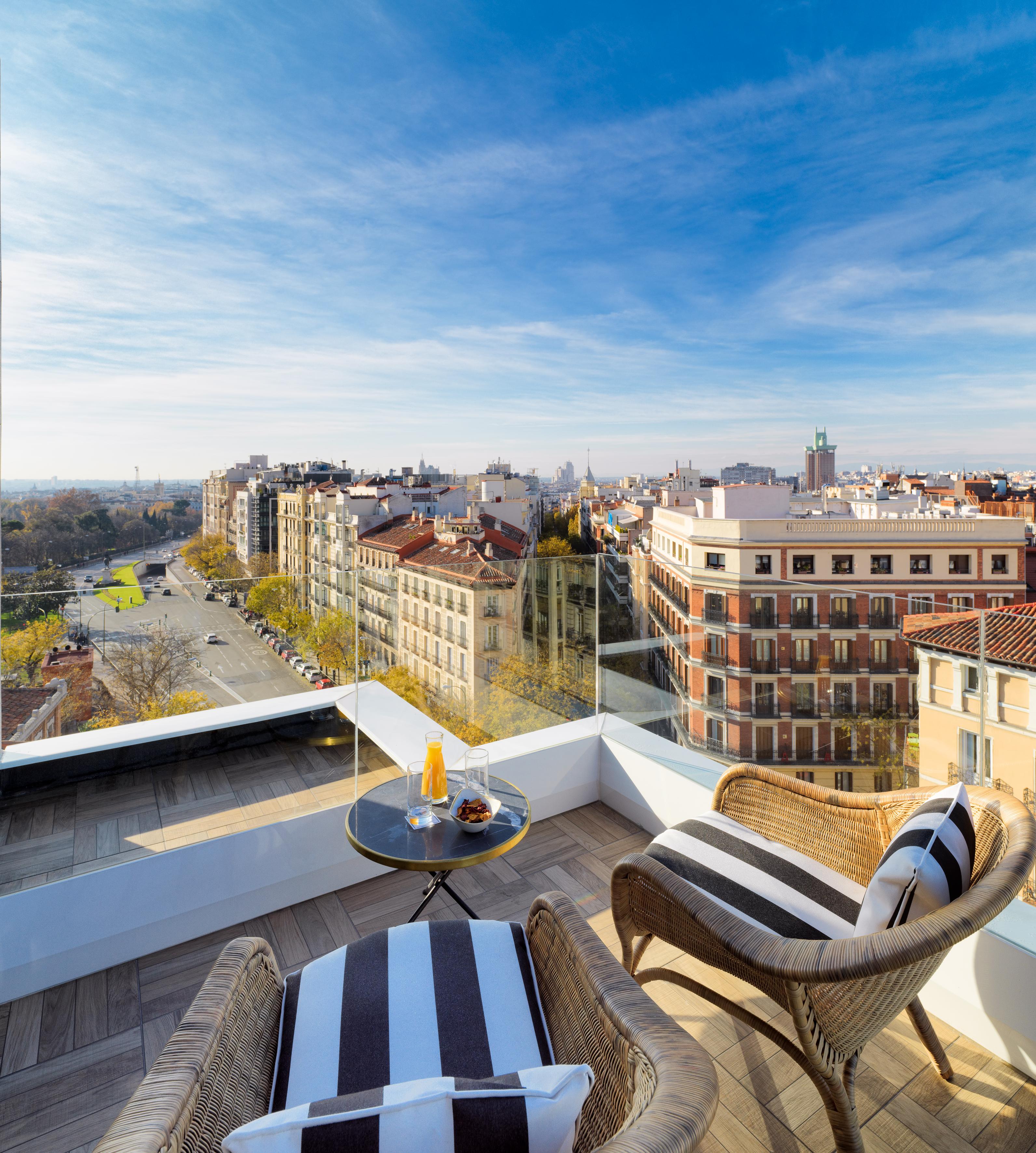 H10 Puerta De Alcala Hotell Madrid Eksteriør bilde